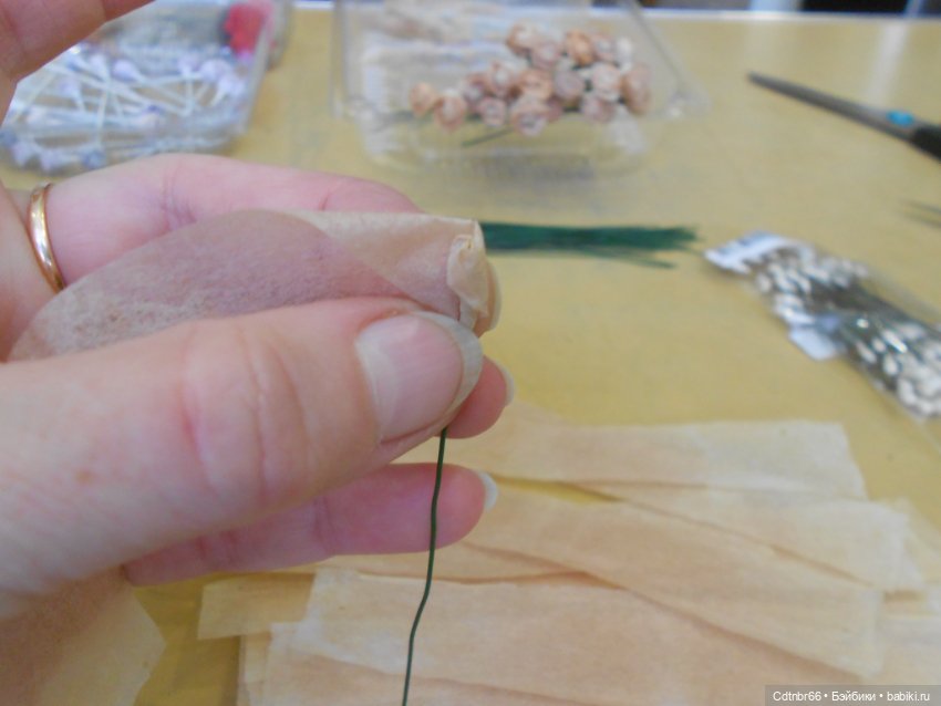 МК: Венок для антикварной, винтажной куклы. По МК Barbara Jean, с использоваными чайными пакетиками