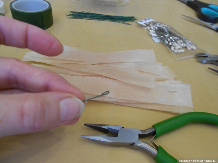 МК: Венок для антикварной, винтажной куклы. По МК Barbara Jean, с использоваными чайными пакетиками