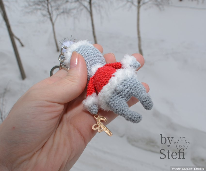 Зайка в костюме Деда Мороза (фото 10)