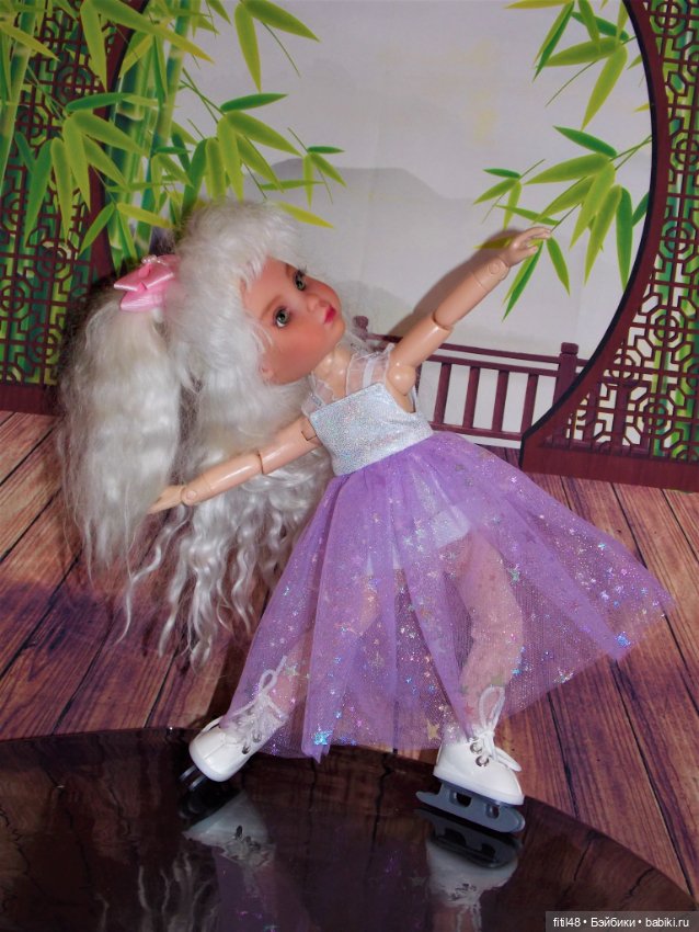 Фигуристка Ева — Куклы Berjuan (Бержуан): Биггерсы (Biggers)