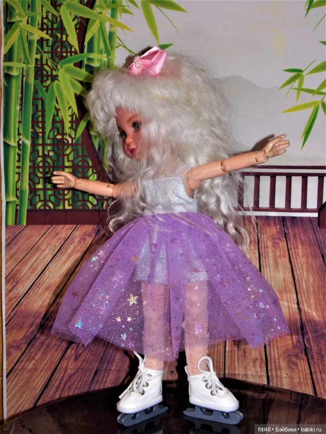 Фигуристка Ева — Куклы Berjuan (Бержуан): Биггерсы (Biggers)