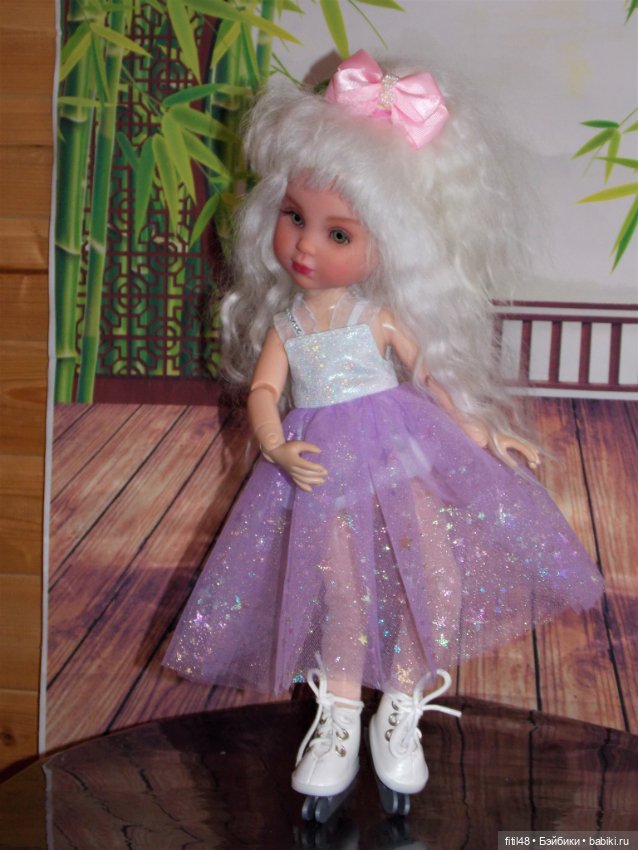 Фигуристка Ева — Куклы Berjuan (Бержуан): Биггерсы (Biggers)