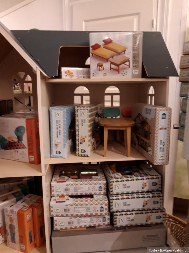 Удивительный магазин игрушек в городе Порвоо