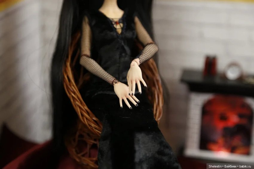 Семейка Аддамс: Мартиша — ООАК Monster High и Ever After High: репейнт (фото 2)