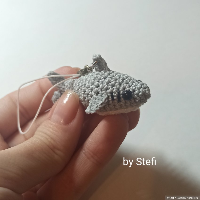 Акула? Или анчоус — Вязаные игрушки и амигуруми: крючком (фото 7)