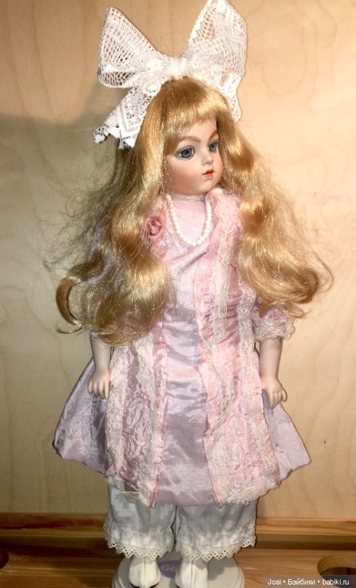 Чудесная Bru 1985 года от Rita Brausch