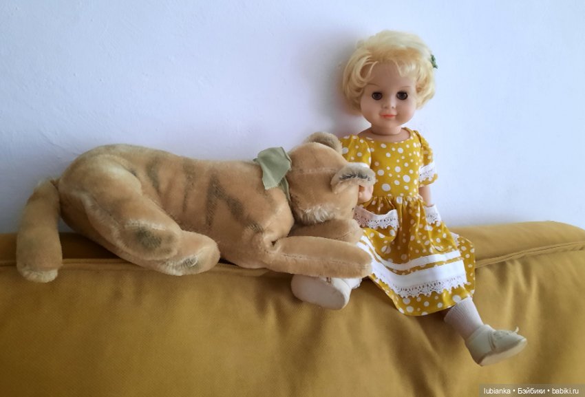 Линда тоже принарядилась в ожидании тепла (фото 2)