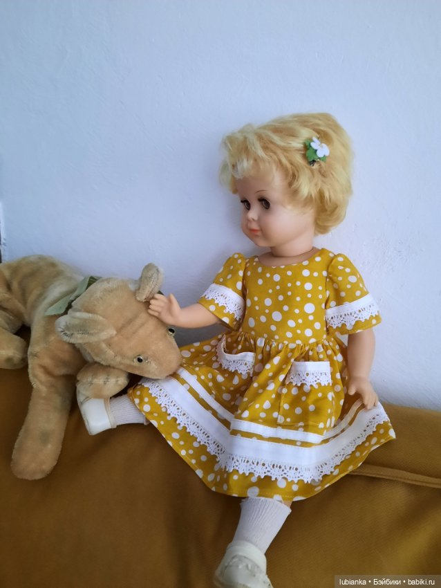 Линда тоже принарядилась в ожидании тепла (фото 3)