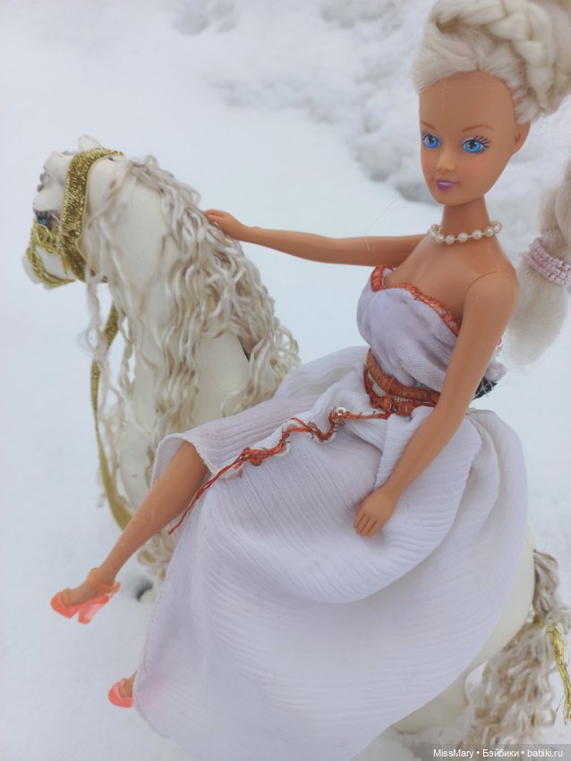 И снова пришла Зима — Куклы Giochi Preziosi (Италия): фото (фото 8)