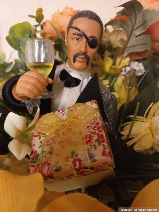 Анатолий Цхой на конкурсе "Четкий мен"