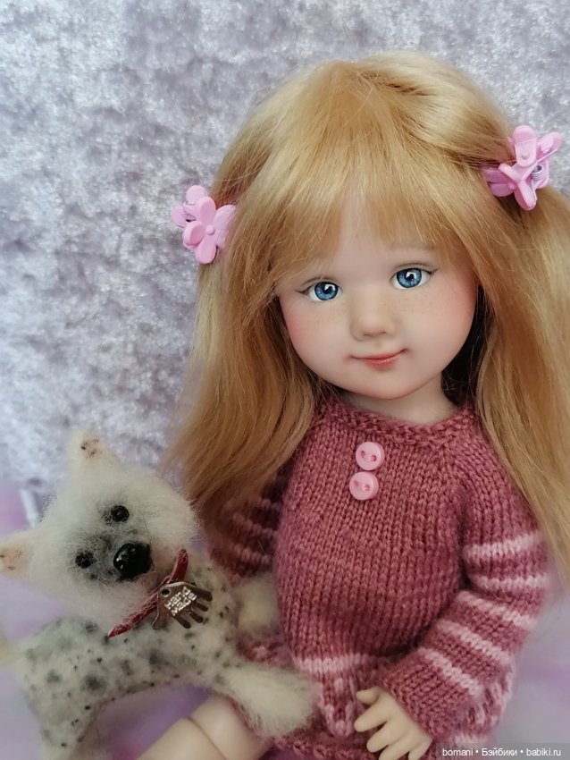 Теплый прием. Алёнка приехала