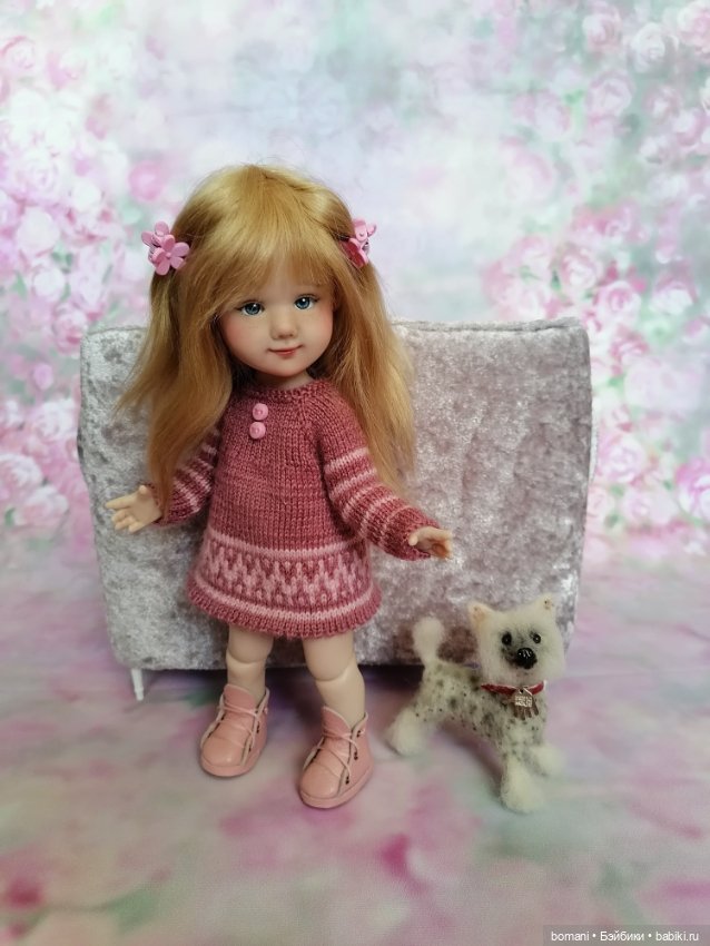 Теплый прием. Алёнка приехала