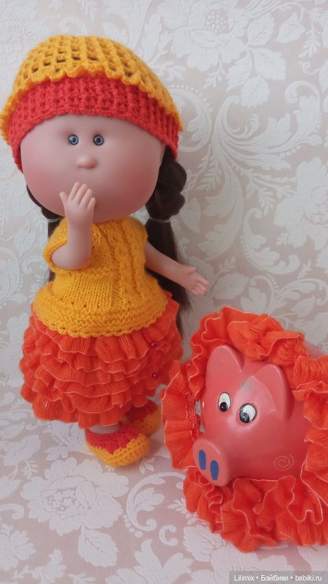 Мия и копилка свинка — Испанские куклы (разное): Vestida de Azul (фото 7)