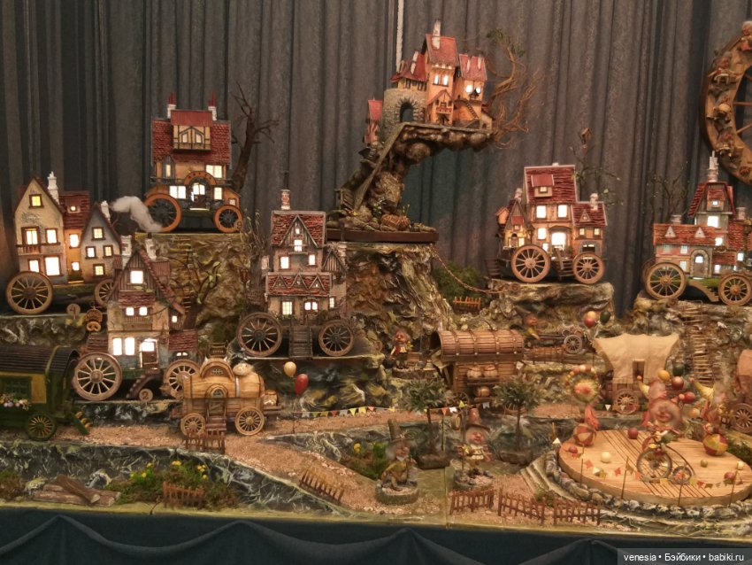 Выставка кукол и мишек Тедди на Тишинке. Апрель 2022