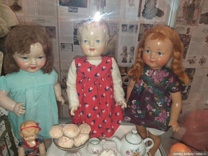 Выставка кукол и мишек Тедди на Тишинке. Апрель 2022 (фото 9)