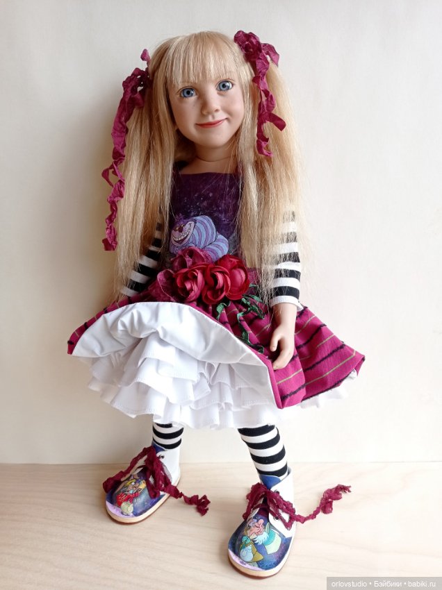 Самые неожиданные знакомства! Алиса и Красная королева, Чешир, Кролик, Шляпник и Мартовский заяц (фото 6)