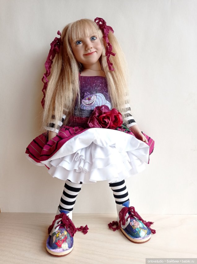 Самые неожиданные знакомства! Алиса и Красная королева, Чешир, Кролик, Шляпник и Мартовский заяц (фото 3)