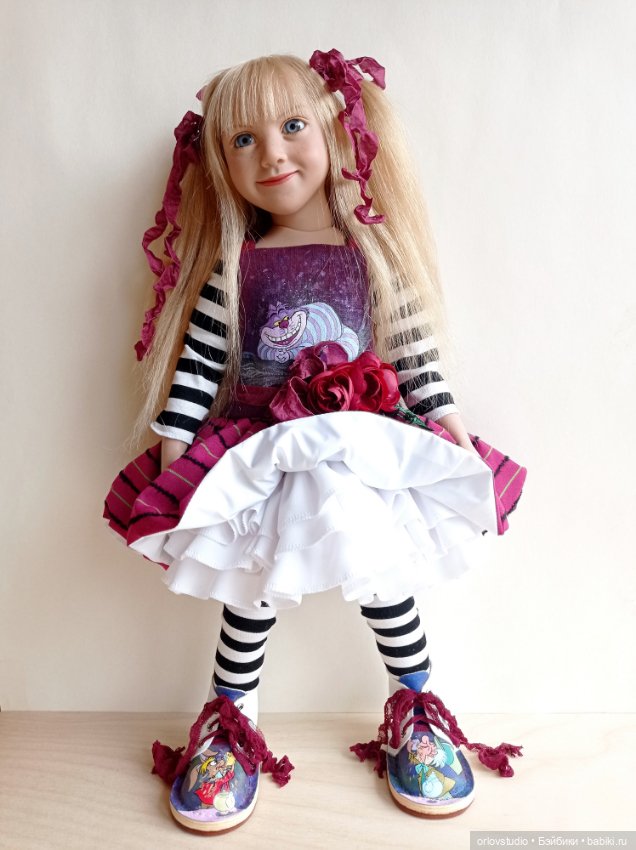 Самые неожиданные знакомства! Алиса и Красная королева, Чешир, Кролик, Шляпник и Мартовский заяц (фото 9)