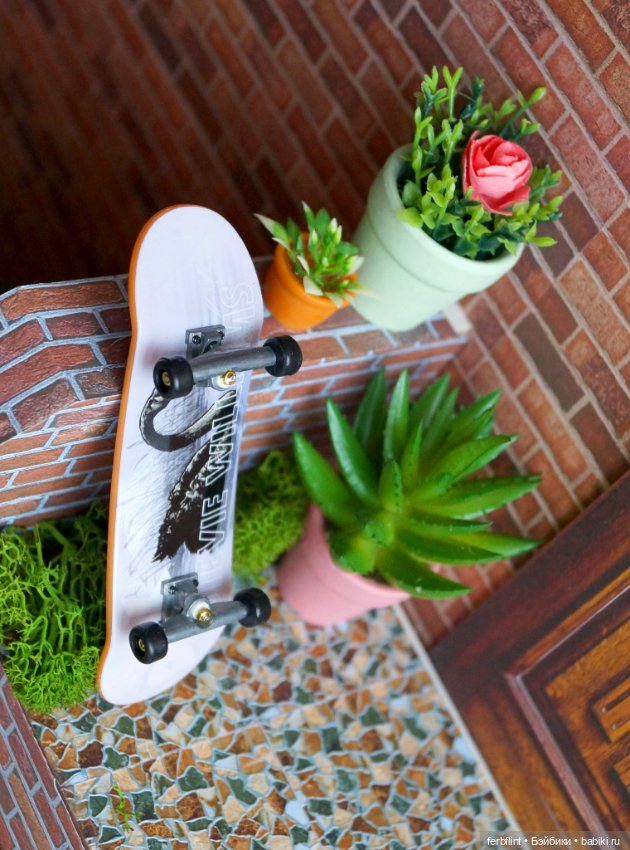 "Проходная" инсталляция — Румбоксы и кукольные интерьеры: фото (фото 5)