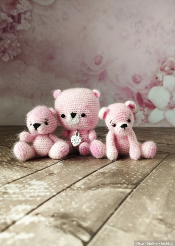 Такие разные мишки — Вязаные игрушки и амигуруми: крючком (фото 2)