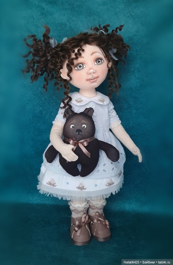 Текстильная куколка ручной работы (фото 2)