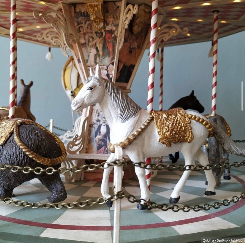 Моя чудесная карусель — Авторские игрушки из разных материалов: синельная проволока (фото 9)