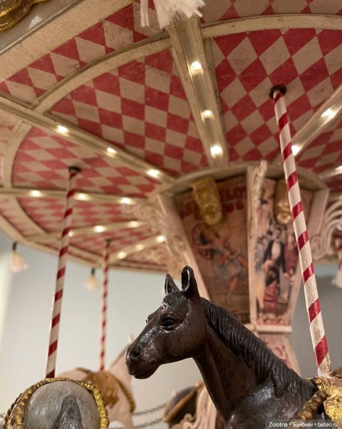 Моя чудесная карусель — Авторские игрушки из разных материалов: синельная проволока (фото 3)