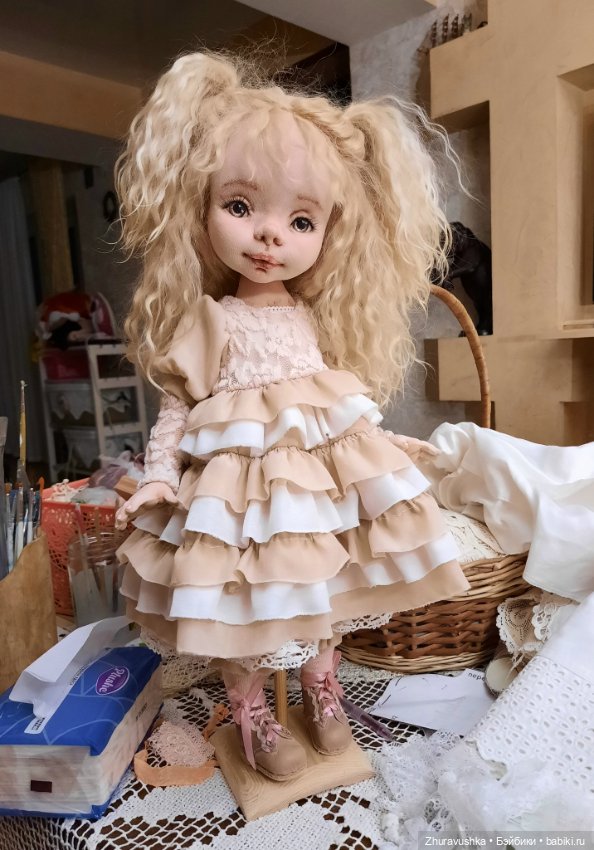 Алисия. Текстильная интерьерная куколка (фото 8)