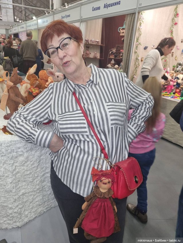 Трио к выставке на Тишинке