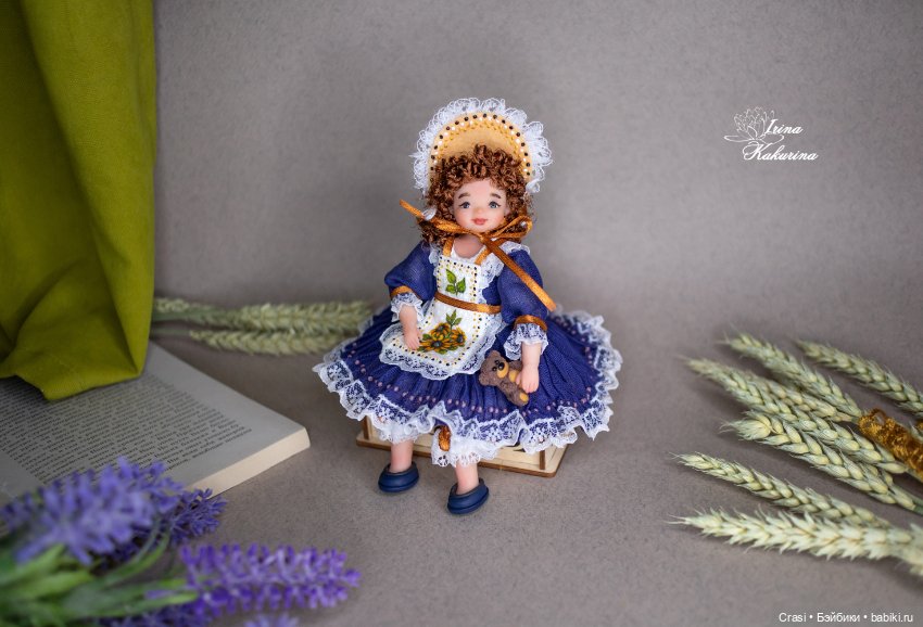 Девочка с хвостиками — Авторские миниатюрные куклы: лепка (фото 2)