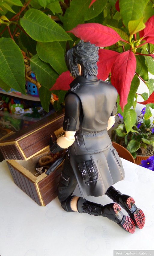 Фигурка Ноктиса Кэлума из Последней Фантазии (Finаl Fаntаsy) 15 - Play Arts Kai (Square Enix)