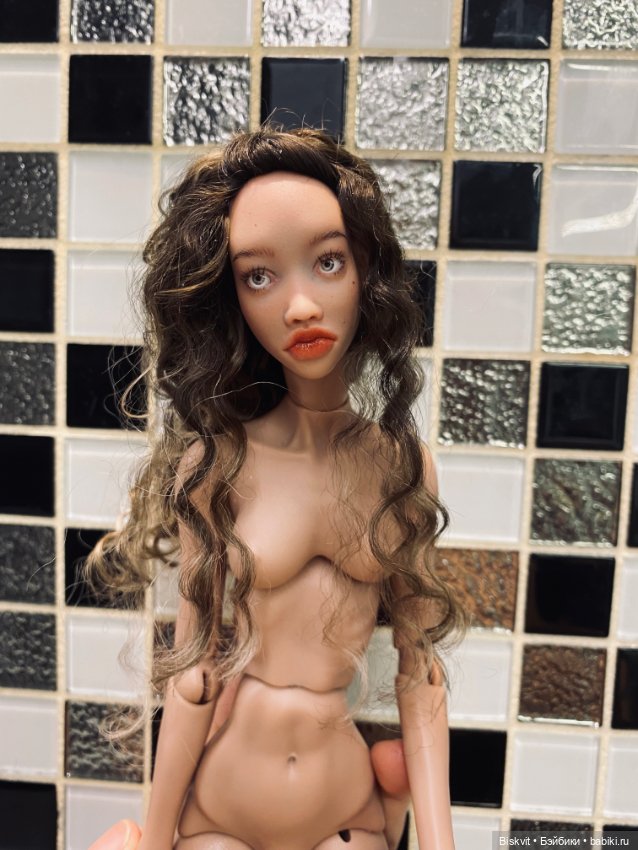 Новое лицо куклы Кати Гончаровой