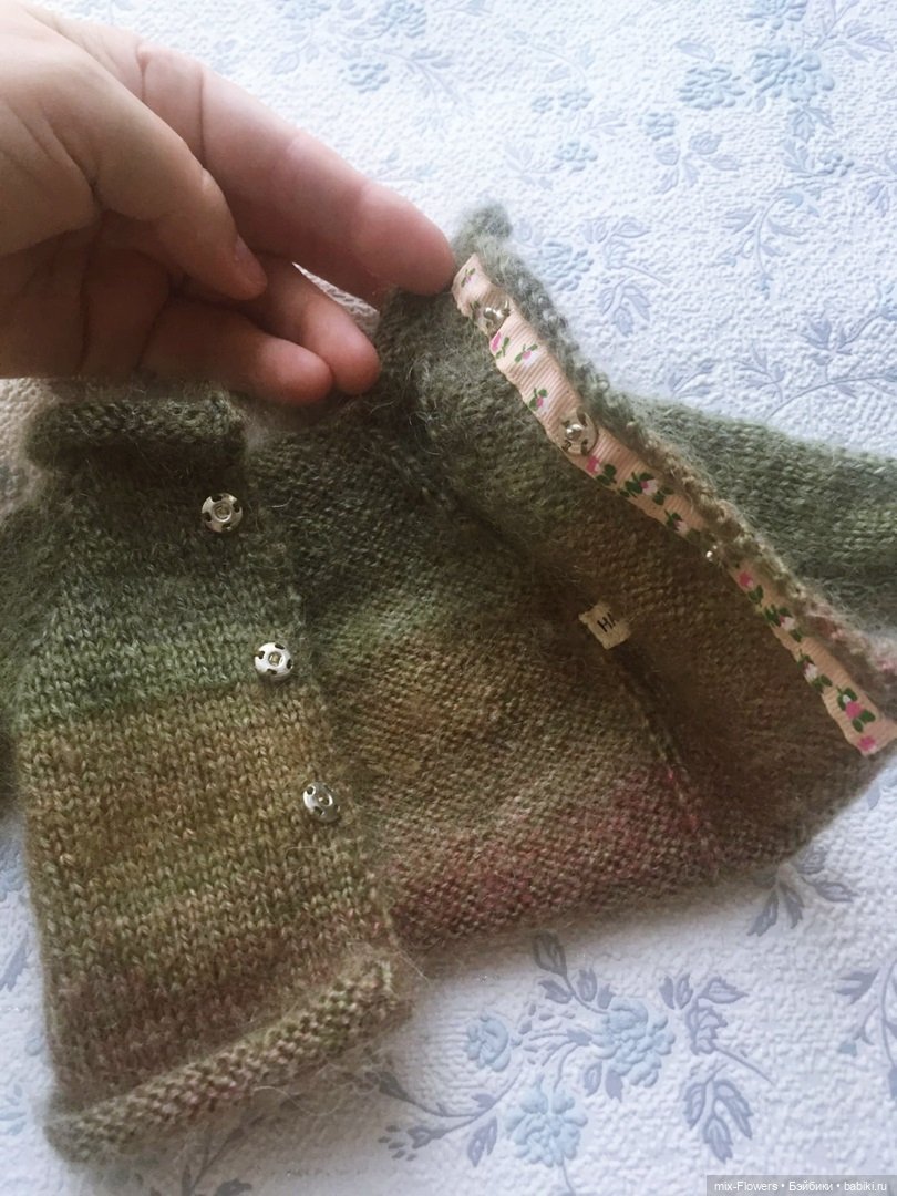 Вяжу куколкам.. изнанка — Одежда и обувь для кукол своими руками: фото