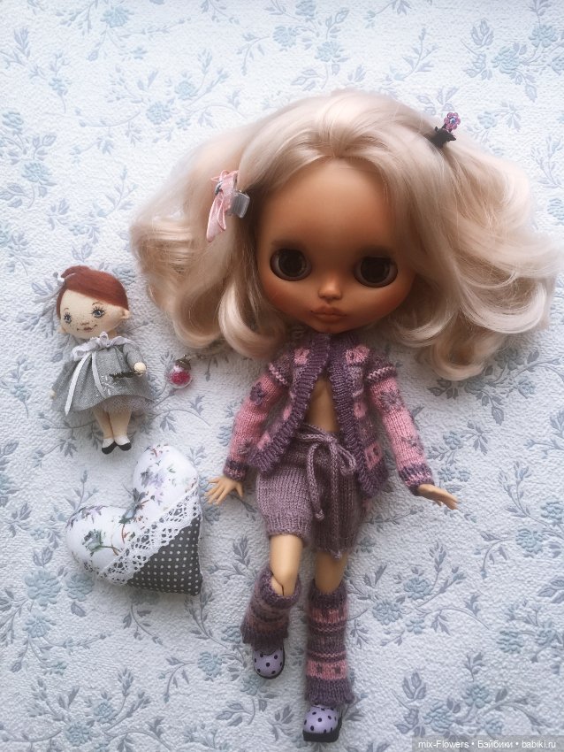 Вяжу куколкам.. изнанка — Одежда и обувь для кукол своими руками: фото (фото 3)