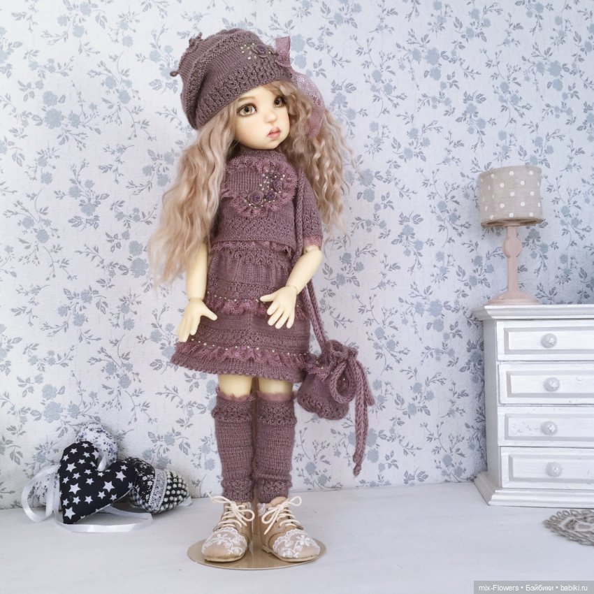 Вяжу куколкам.. изнанка — Одежда и обувь для кукол своими руками: фото