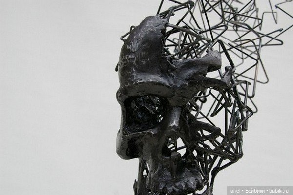 Японский современный художник Томохиро Инаба создает причудливые скульптуры из стали