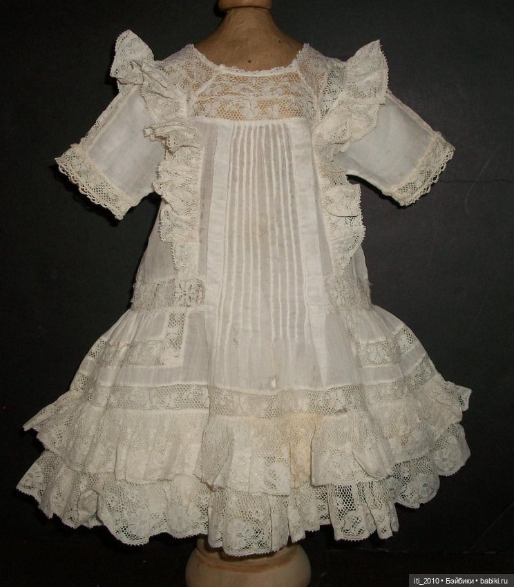 Простое белое платьице для антикварной девочки (ну или капля вдохновения на остаток дня)