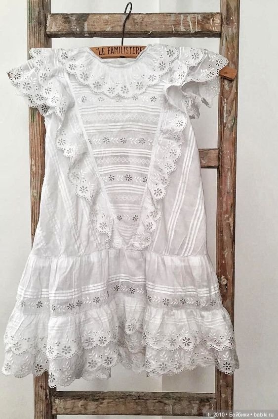 Простое белое платьице для антикварной девочки (ну или капля вдохновения на остаток дня)
