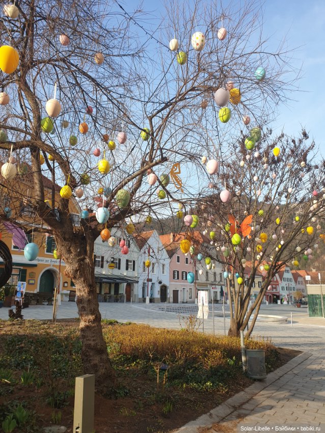 Пасхальный зайчик Avril Ruby Red Fashion Friends