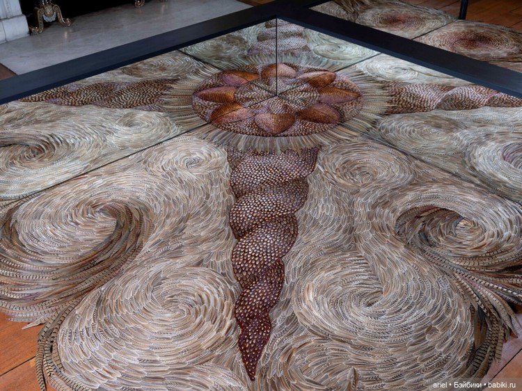 Скульптуры из перьев Кейт МакГвайр (Kate MccGwire) (фото 8)