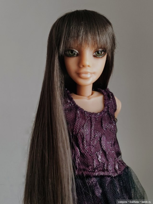 Первая Мукла и ее подруга // Анюта и Крис