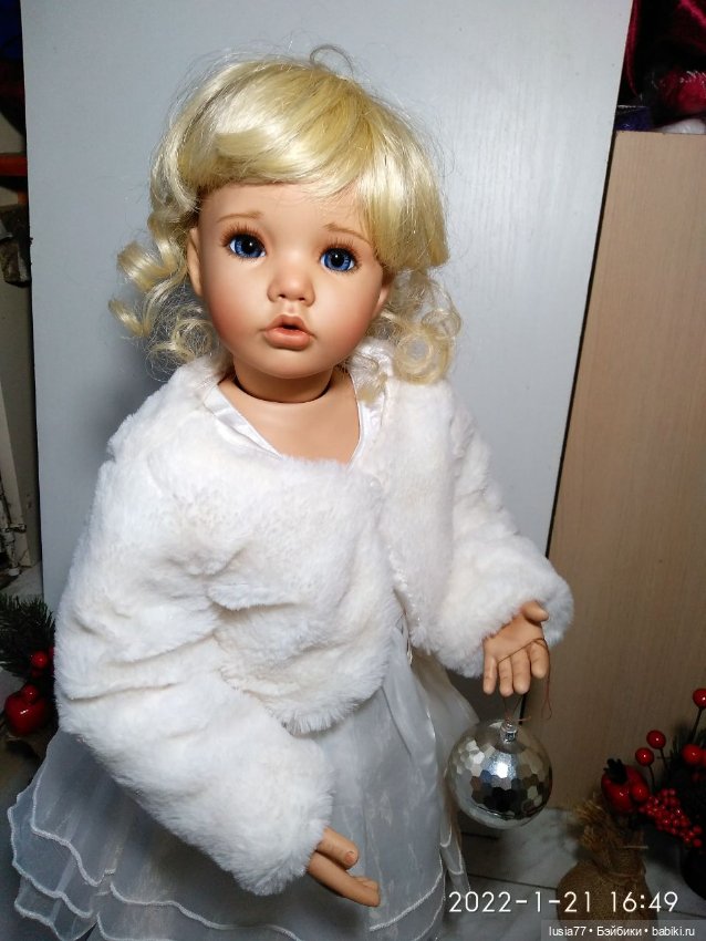 Снегурочка Лиз — Фарфоровые куклы Donna Rubert (Руберт): The Doll Artworks