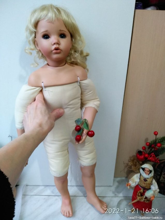 Снегурочка Лиз — Фарфоровые куклы Donna Rubert (Руберт): The Doll Artworks (фото 3)