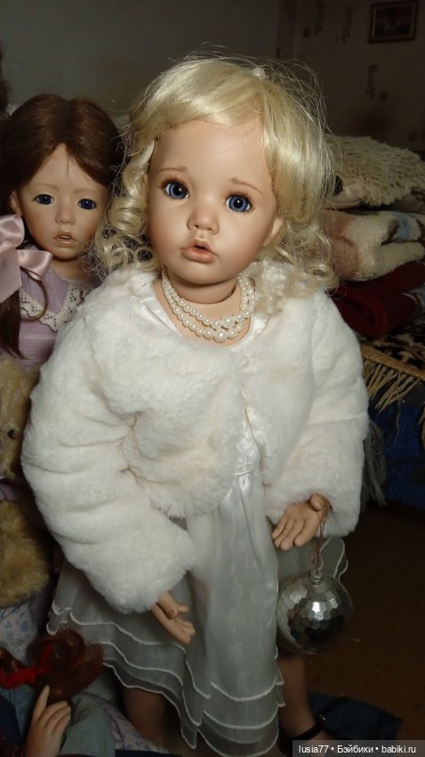 Снегурочка Лиз — Фарфоровые куклы Donna Rubert (Руберт): The Doll Artworks