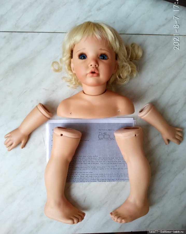 Снегурочка Лиз — Фарфоровые куклы Donna Rubert (Руберт): The Doll Artworks