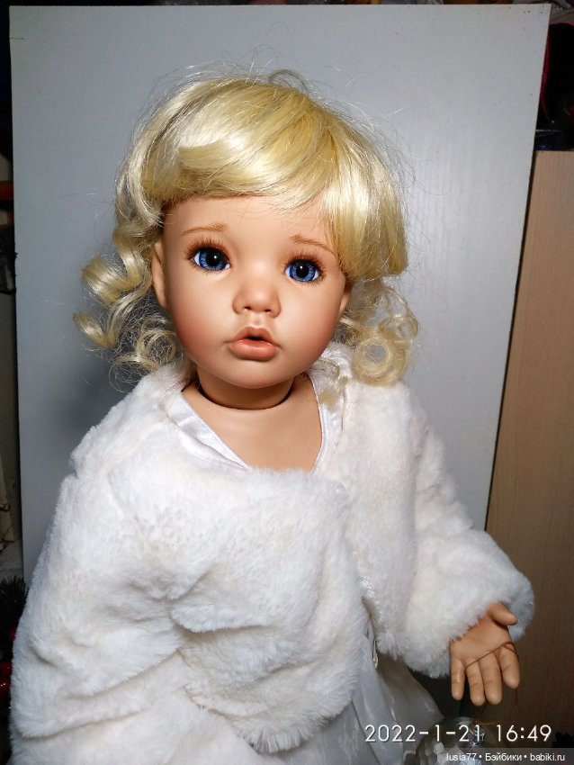 Снегурочка Лиз — Фарфоровые куклы Donna Rubert (Руберт): The Doll Artworks