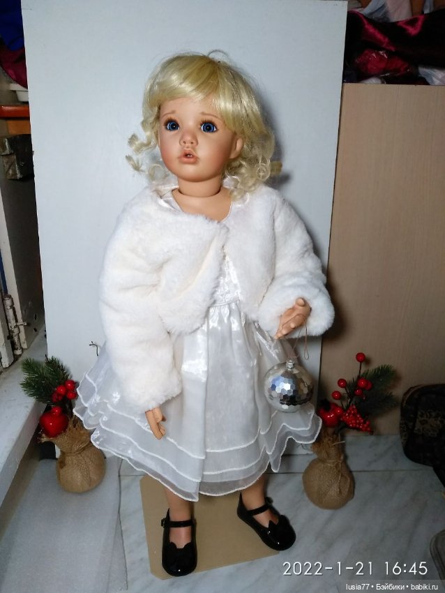 Снегурочка Лиз — Фарфоровые куклы Donna Rubert (Руберт): The Doll Artworks