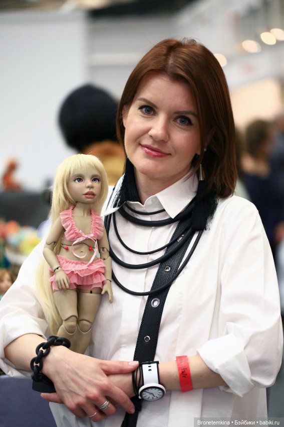 Аврора - новая шарнирная куколка от Dolly Hugs Crew (фото 4)