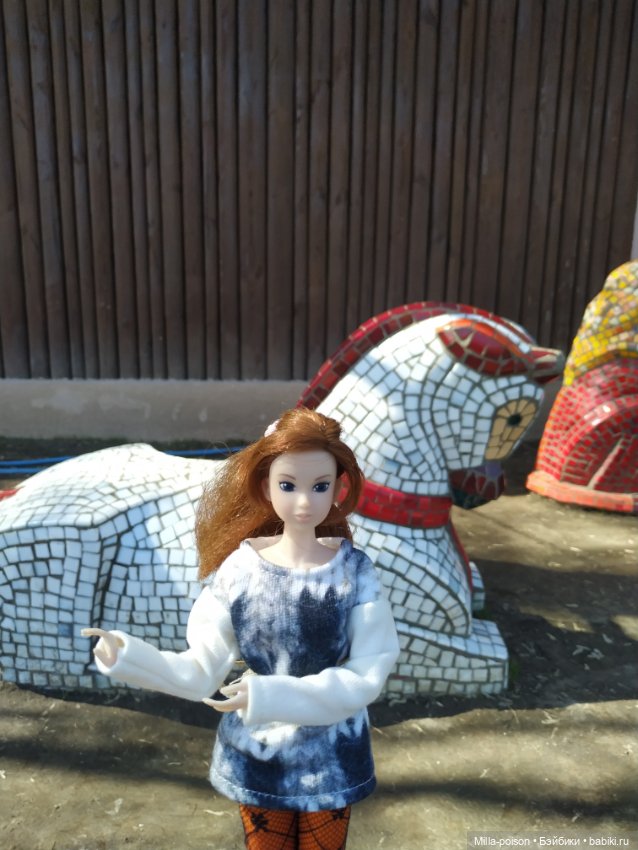 Momoko посещает Московский зоопарк (фото 2)