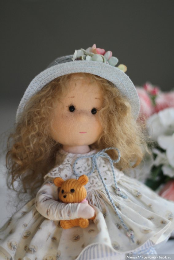 Поличка милая кудряшка — Авторские текстильные куклы: Вальдорфские (фото 4)